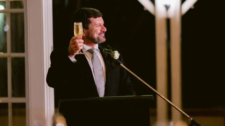 How to Write the Best Father of the Bride Speech